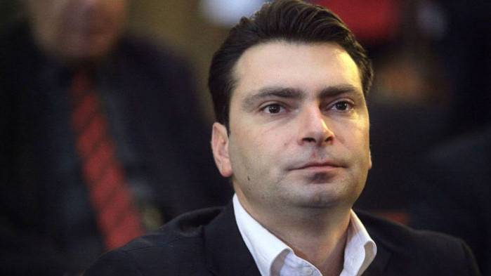 Калоян Паргов лъже за covid-19 и БСП